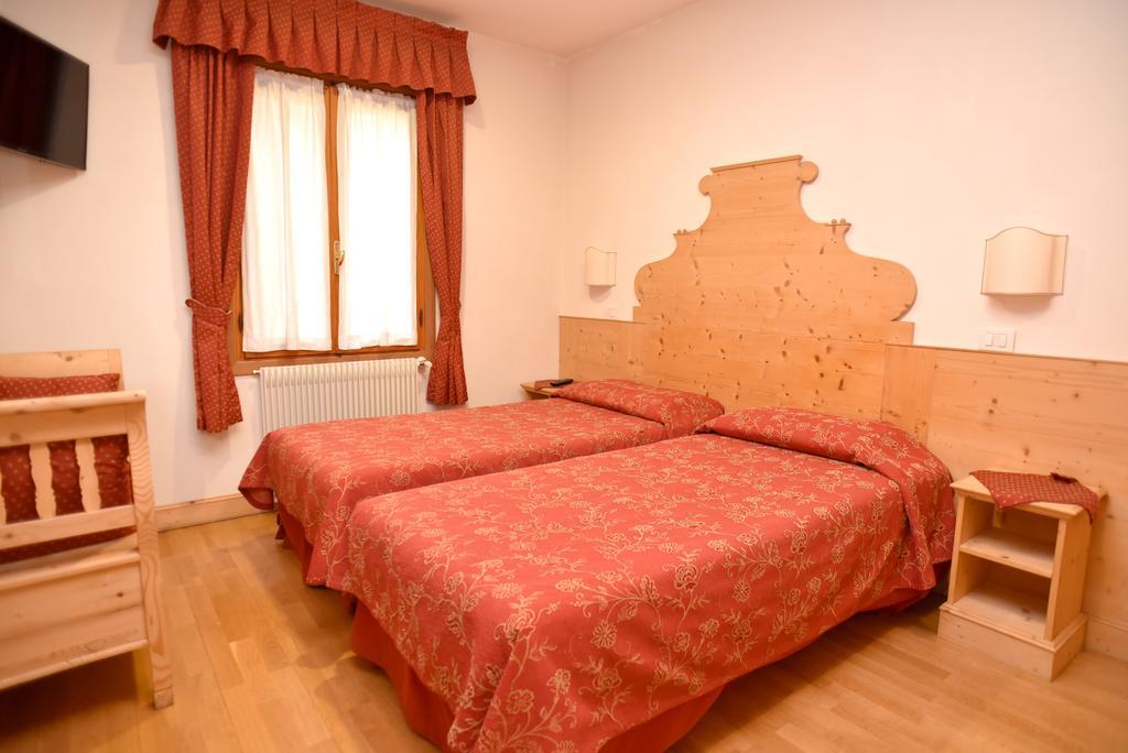 Albergo Da Gildo Follina Buitenkant foto